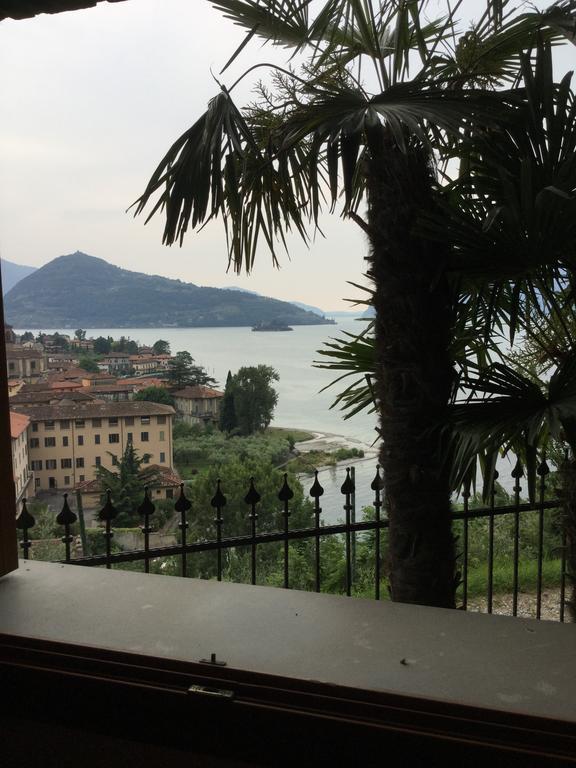 Vila Casatragliulivi Marone Pokoj fotografie